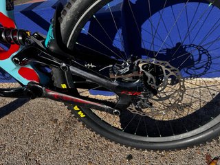 Bicicleta Downhill Specialized