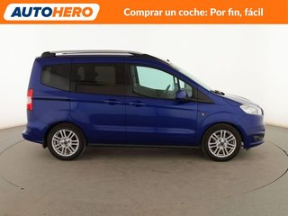 Ford Tourneo Courier 1.0 EcoBoost Titanium
