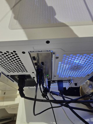 PC Gaming Blanco CON COMPONENTES NUEVOS