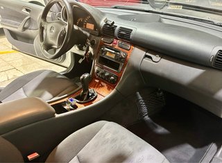 Mercedes-Benz Clase C 220 Diesel