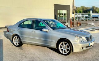 Mercedes-Benz Clase C 220 Diesel