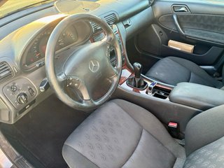 Mercedes-Benz Clase C 220 Diesel