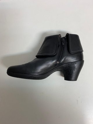 Botines Camper Talla 38 Negros