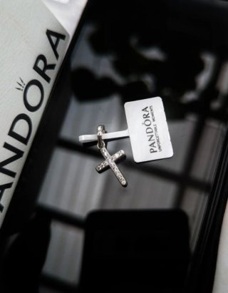 Colgante Pandora Cruz Brillante Plata