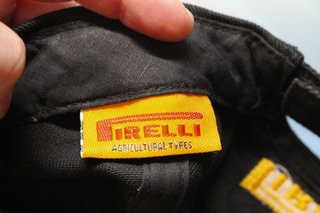 03. Gorra Pirelli Agricultural Tyres.