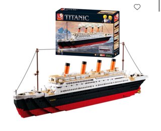 Lego Titanic