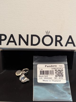 Pandora Charm Mariposa Azul y Plateado