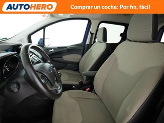 Ford Tourneo Courier 1.0 EcoBoost Titanium