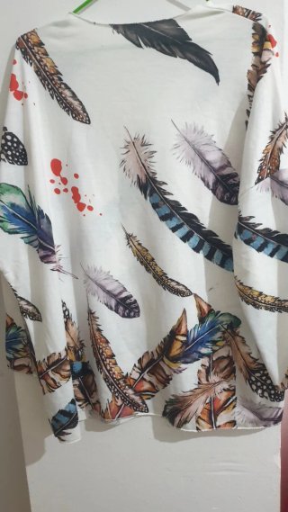 Camiseta plumas manga larga talla única
