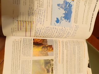Geografía e Historia, 3 secundaria. Revuela