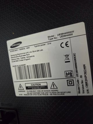 Samsung TV 28 (No Smart TV)UE28H4000AW