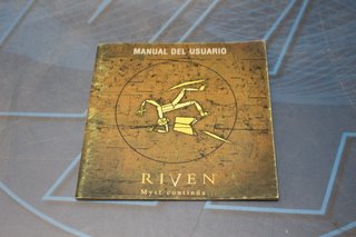 Videojuego PC caja grande: Riven: Myst Continúa. Cyan Productions - Red Orb Entertainment, 1997.