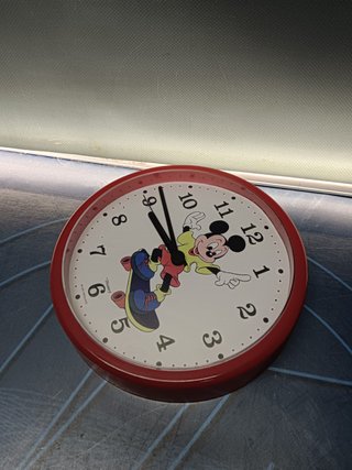 Orologio da parete vintage Disney, realizzato in Olanda, 21 cm.