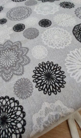 Cuscino per sedia con stampa floreale