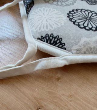 Cuscino per sedia con stampa floreale