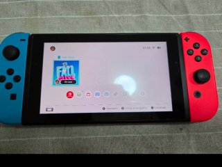 Nintendo Switch Azul/Rojo