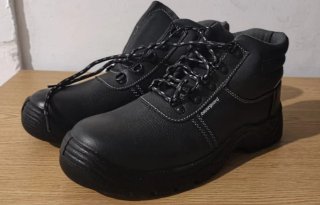 Zapatos de trabajo  Talla 43