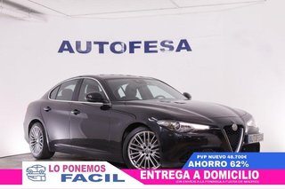 Alfa Romeo Giulia 2.2D LUSSO AUTO 180CV 4P