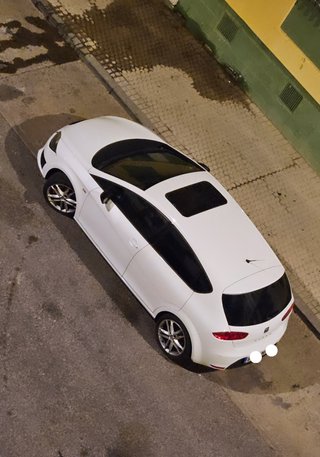 SEAT Leon Cupra 2011