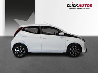 TOYOTA AYGO 1.0 72CV X-PLAY
