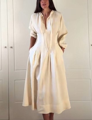 Vestido entallado cintura