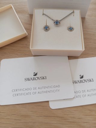 Conjunto Swarovski Collar y Pendientes Azul