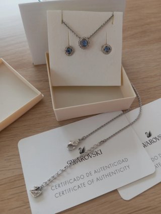 Conjunto Swarovski Collar y Pendientes Azul