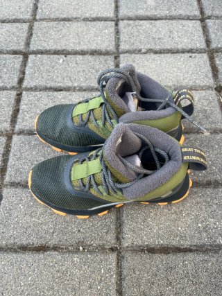 Botas montaña niño Adidas Talla 35
