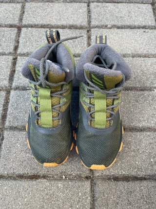 Botas montaña niño Adidas Talla 35