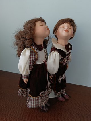 Bambole porcellana vintage bacio