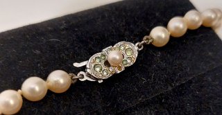 Collar antiguo de 92 perlas de 1950, b. oro y pied