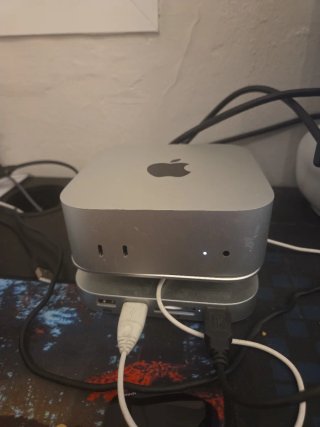 Mac Mini 16GB/256GB SSD + Soporte Tipo C