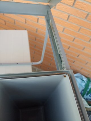Cubo reciclaje gris con guías metálicas