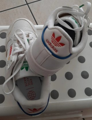 Scarpe Adidas Bambino Taglia 35