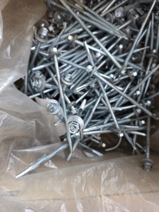Tornillos para panel sándwich (varios)