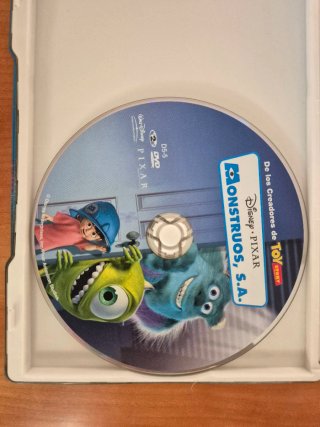 Película Monstruos S.A. DVD + Libro Colección.