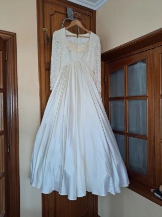 Vestido de Novia Seda Natural y Encaje de calidad