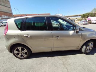 Renault Scenic 2010