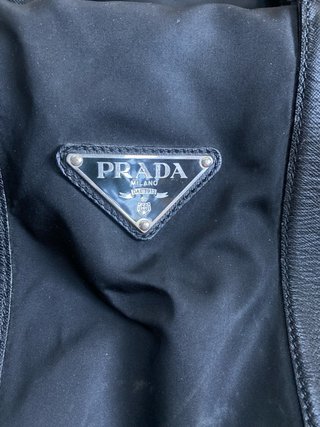 Bolsa de viaje Prada hombre negra