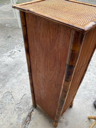 Mobiletto vintage in bambù