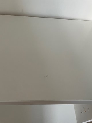 Estanteria blanca de madera