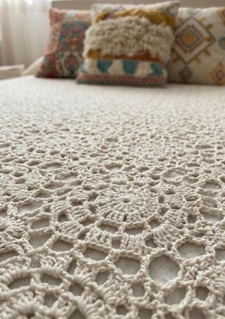 Colcha artesanal estilo boho