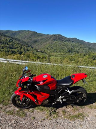 Honda Fireblade 1000RR 2008