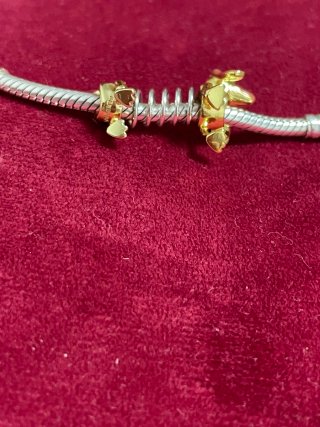 Charm Slinky Perro Disney
