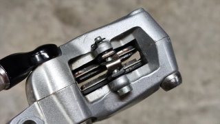 Frenos completos Avid Elixir R