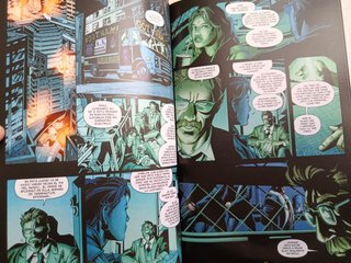 Comics Spiderman años 70, batman y otro