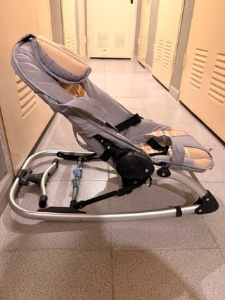 Mecedora para bebé con cojín estampado