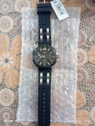 Orologio Guess Uomo Nero e Argento