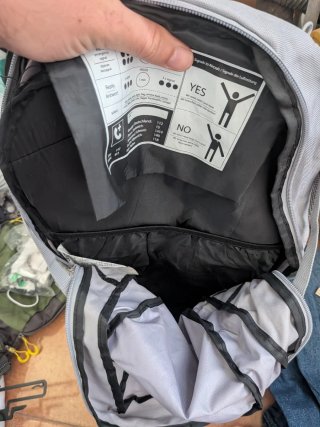 Mochila gris 30 litros