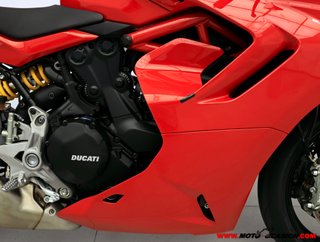 DUCATI SUPERSPORT 950